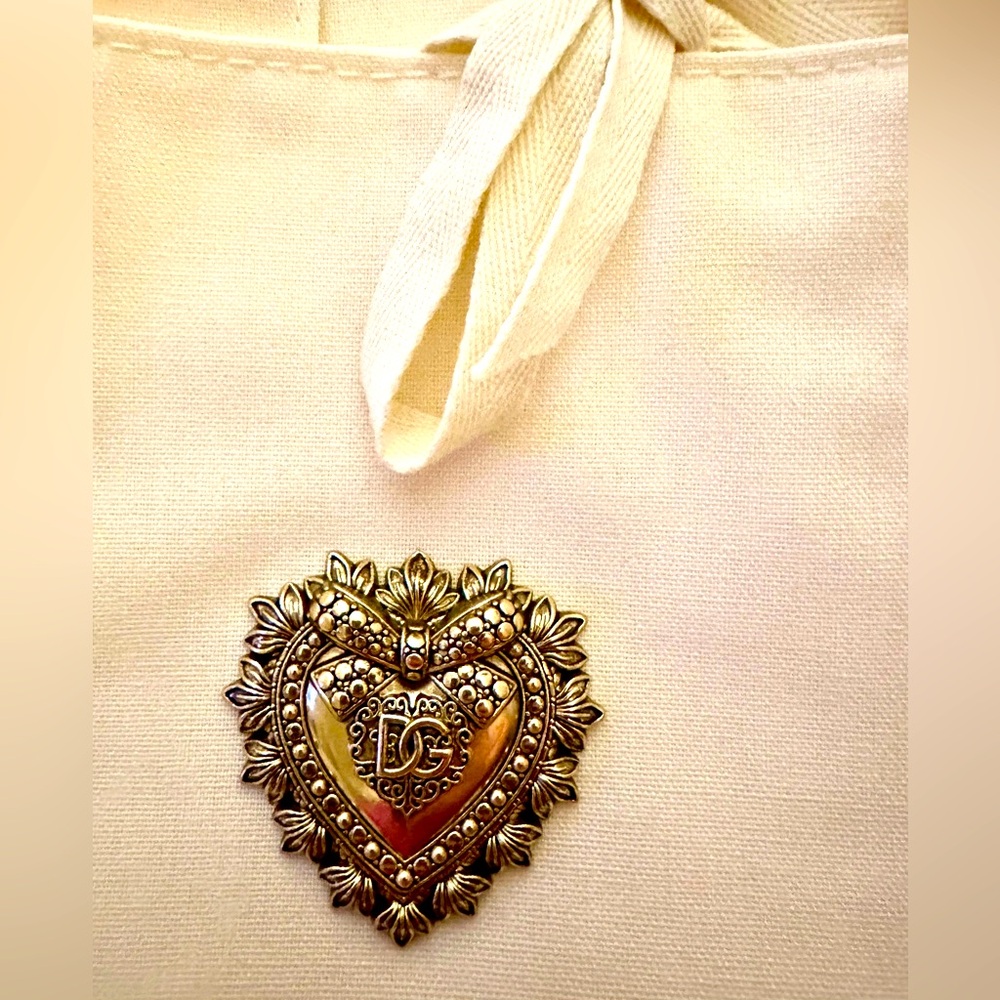 Dolce & Gabbana Devotion Parfum Tote, NEW With Iconic Gold D & G Logo - Picture 7 of 15
